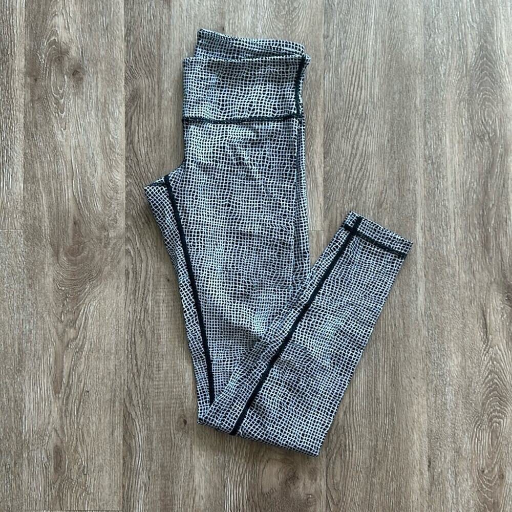 Lululemon Wunder Under Pant Leggings 6 Fall Net White‎ Black Mid Rise